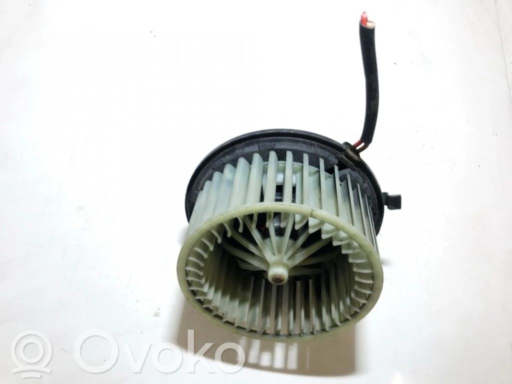 Audi A4 S4 B5 8D Ventola riscaldamento/ventilatore abitacolo 