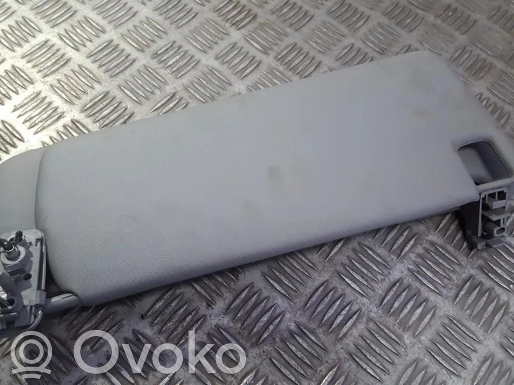 Volkswagen Touareg I Aletta parasole 