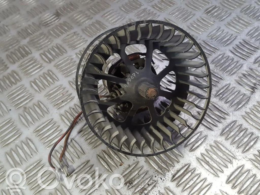 Opel Corsa B Lämmittimen puhallin 