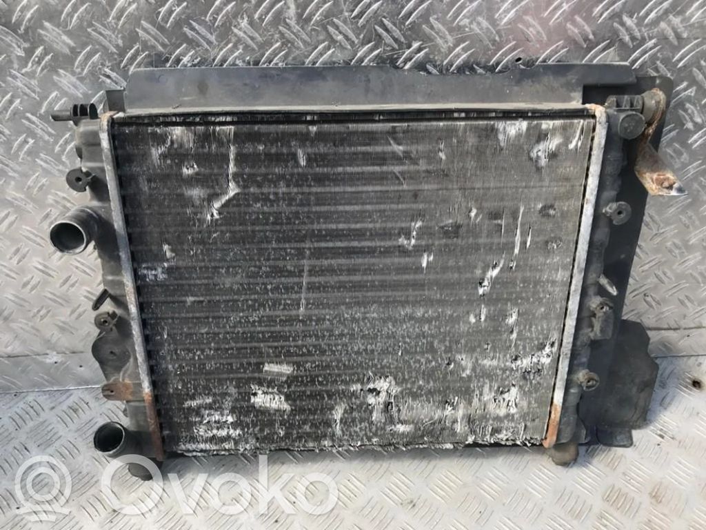 Renault Clio II Chłodnica 