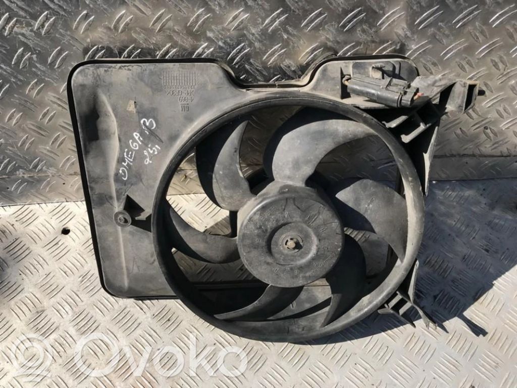 Opel Omega B1 Suport ventilator radiator 