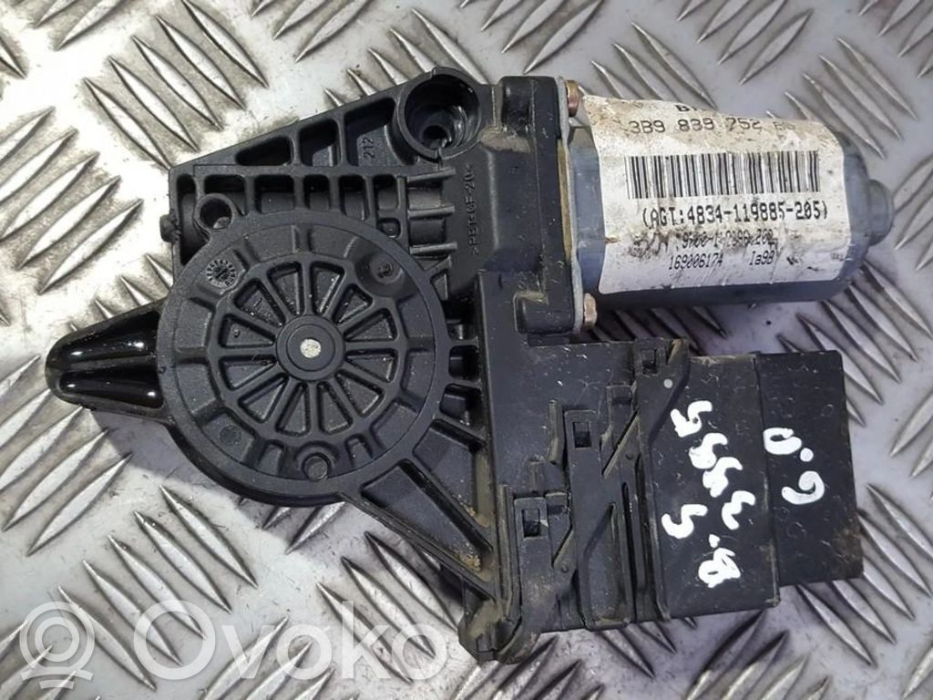 Volkswagen PASSAT B5 Silniczek podnoszenia szyby drzwi tylnych 