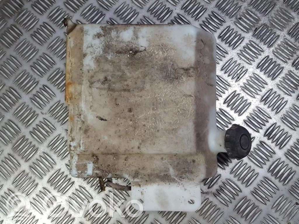 Volkswagen PASSAT B3 Serbatoio/vaschetta liquido lavavetri parabrezza 