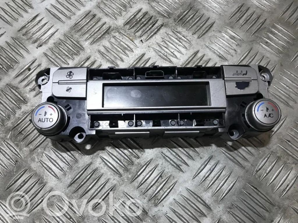 Climate control unit   7S7T18C612CF,W9GA14100,7S7T18C612CF,W9GA14100