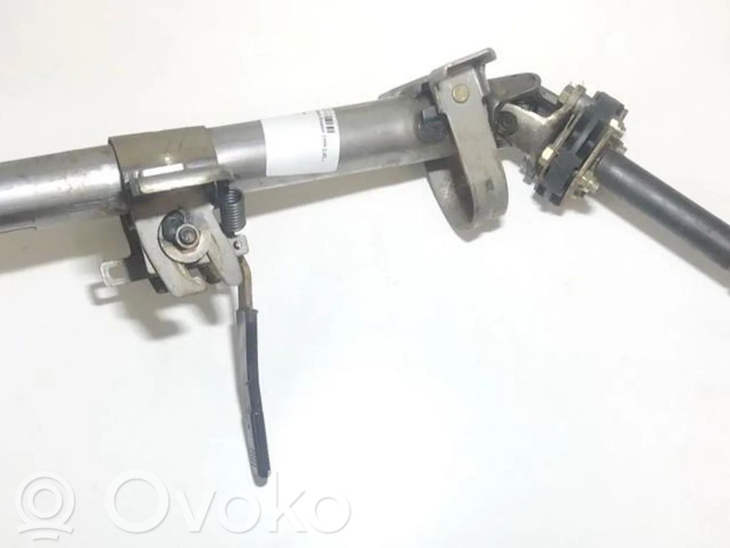 Mitsubishi Space Runner Ax volan 