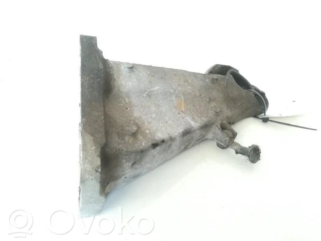 BMW 5 E60 E61 Engine mounting bracket 