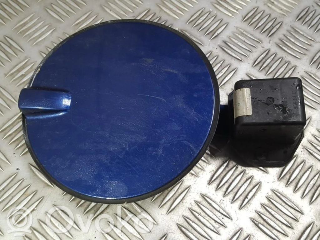 Opel Astra H Sportello del serbatoio del carburante 
