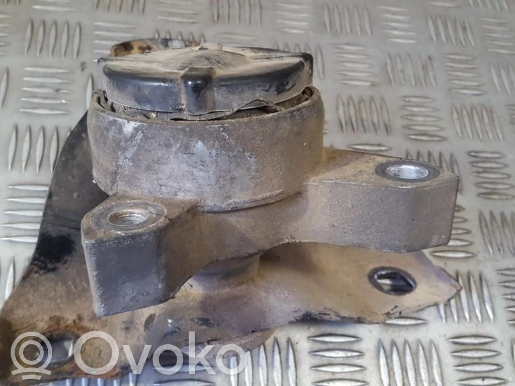 Mazda 5 Engine mount bracket 
