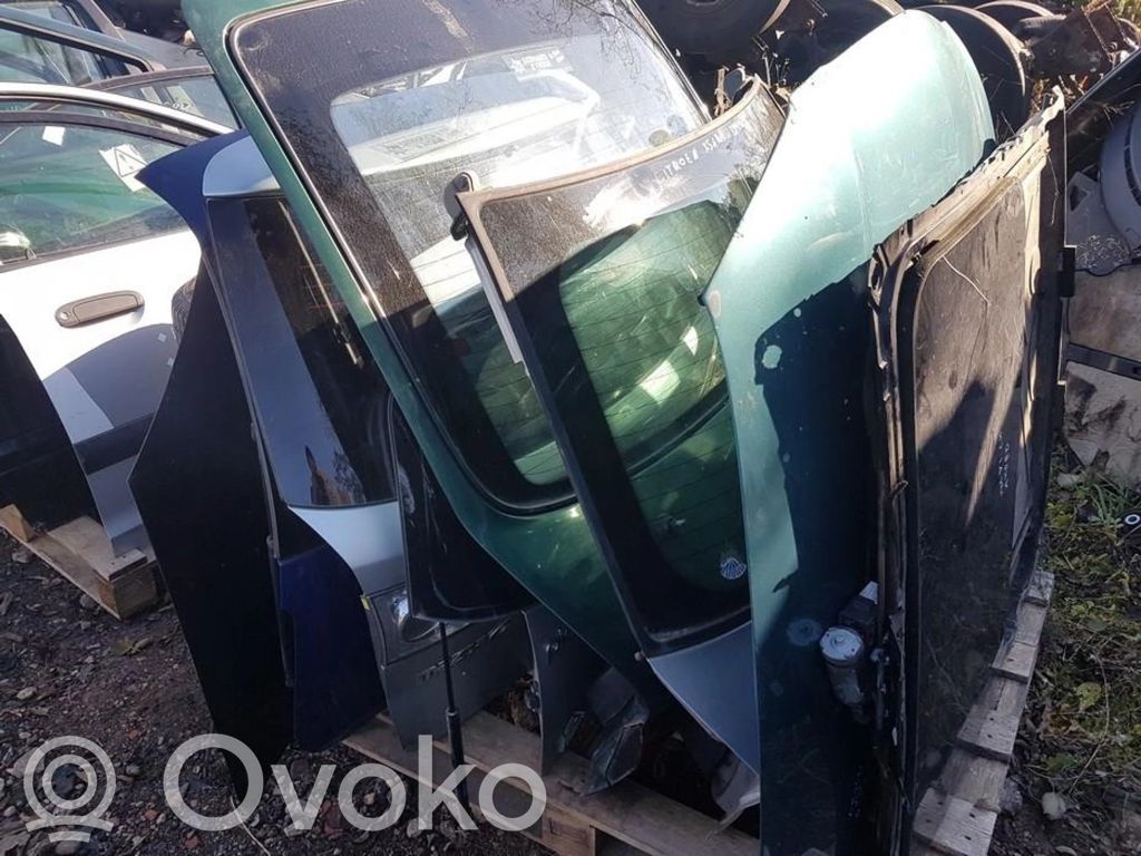 Tailgate/trunk/boot lid   SIDABRINIS,SIDABRINIS