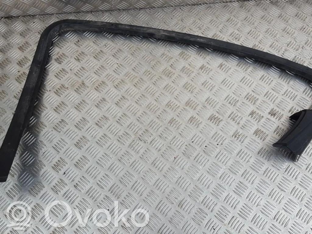 Opel Astra J Altro elemento di rivestimento della portiera posteriore 