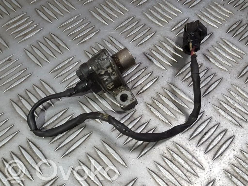 Volvo S80 Czujnik położenia wału korbowego 