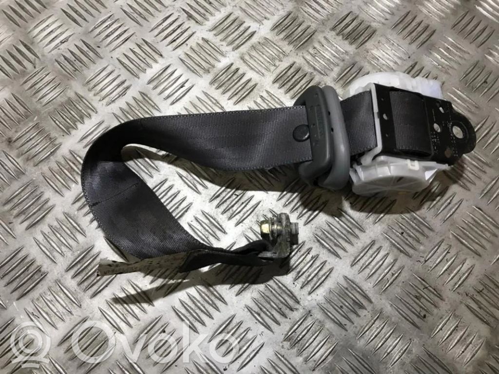 Daihatsu Cuore Cinturón trasero 