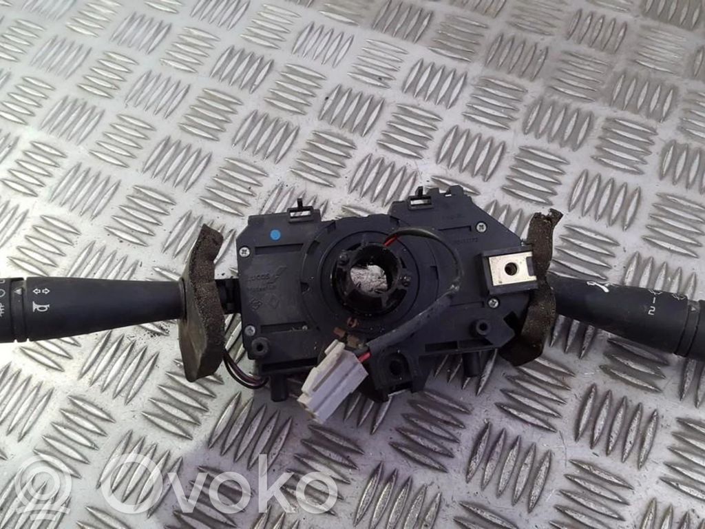 Renault Laguna I Leva/interruttore dell’indicatore di direzione e tergicristallo 