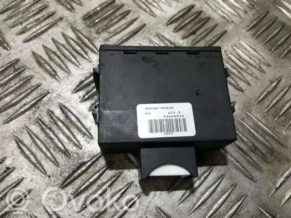 Toyota Avensis T250 Unitate/modul comandă imobilizator 