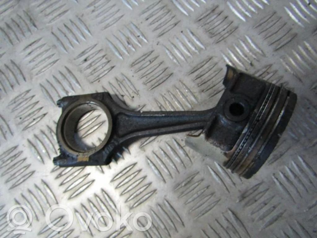 Opel Tigra A Piston cu bielă 