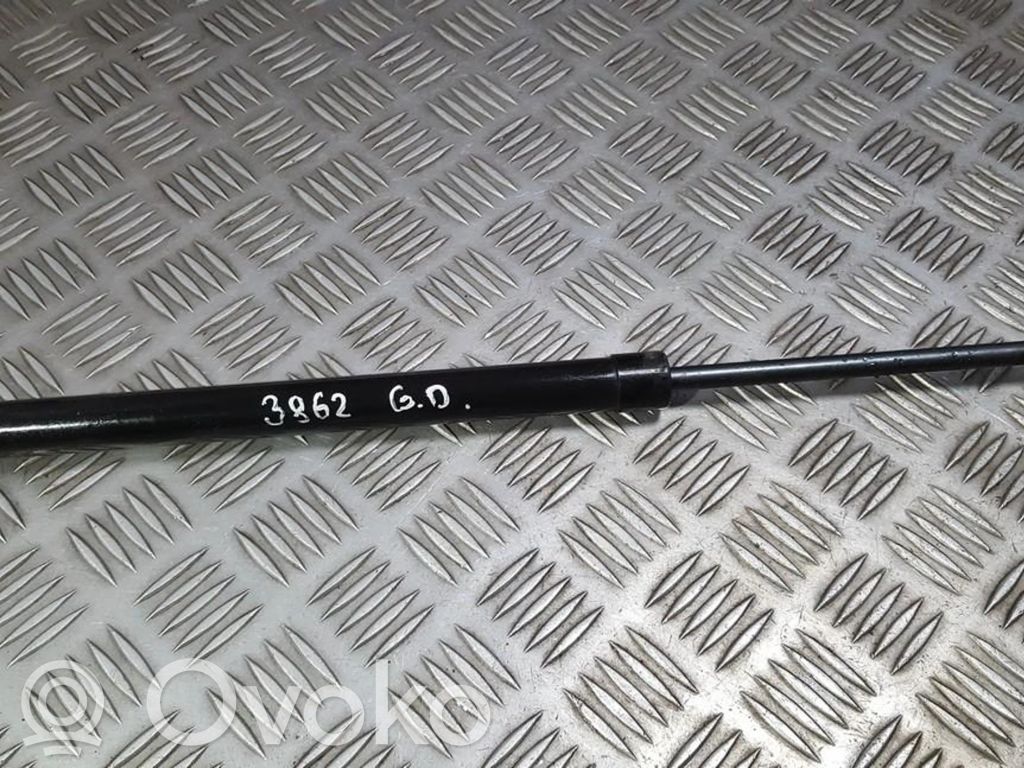 Mazda 6 Tailgate/trunk strut/damper 