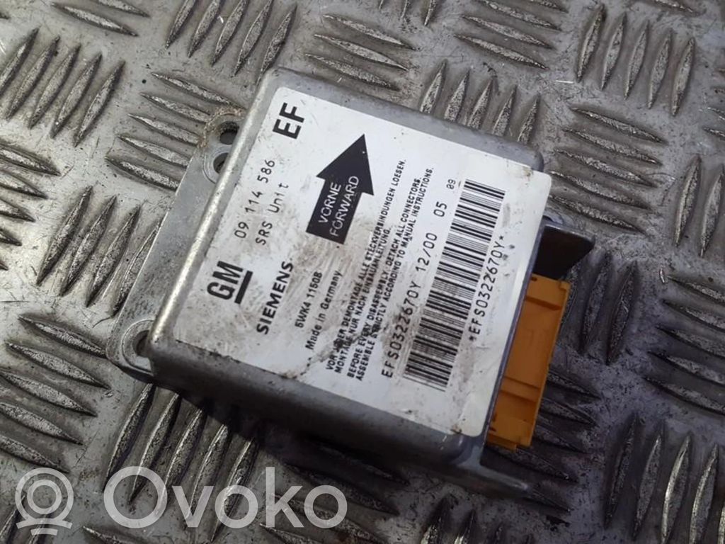 Opel Tigra A Airbag control unit/module 