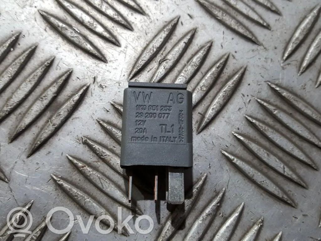 Skoda Octavia Mk2 (1Z) Altri relè 