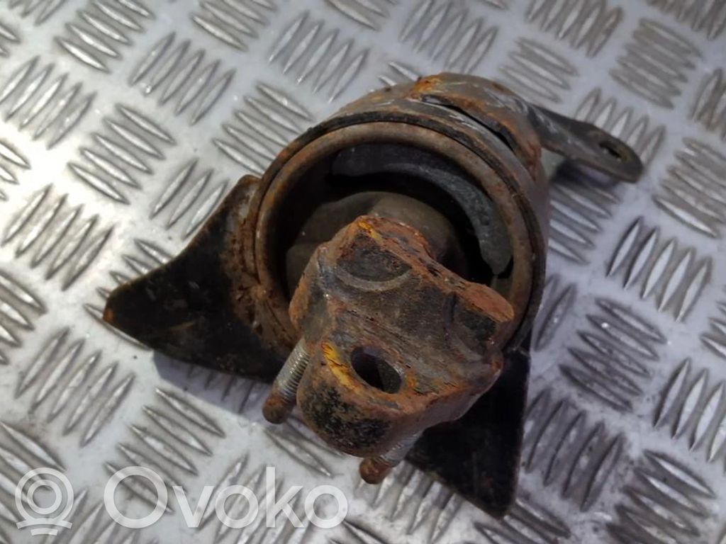 Toyota Carina T210 Supporto di montaggio del motore