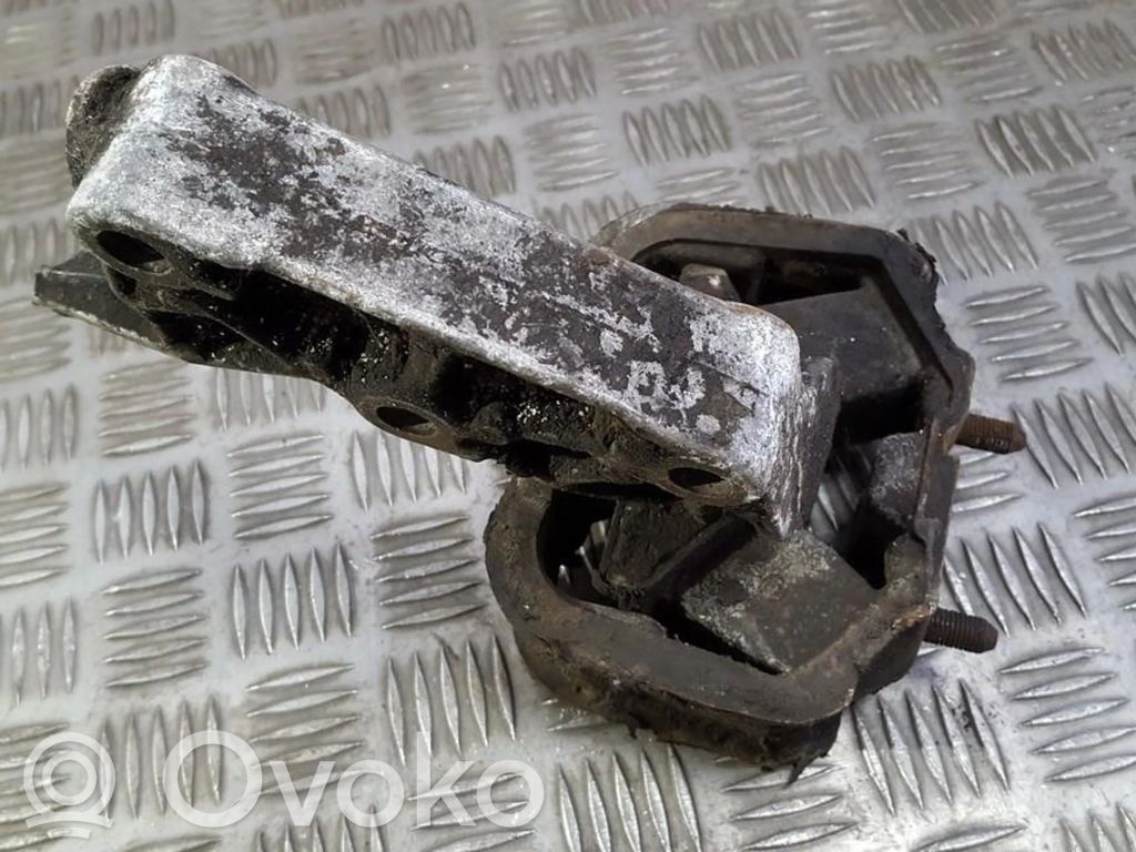 Opel Vectra A Engine mount bracket 