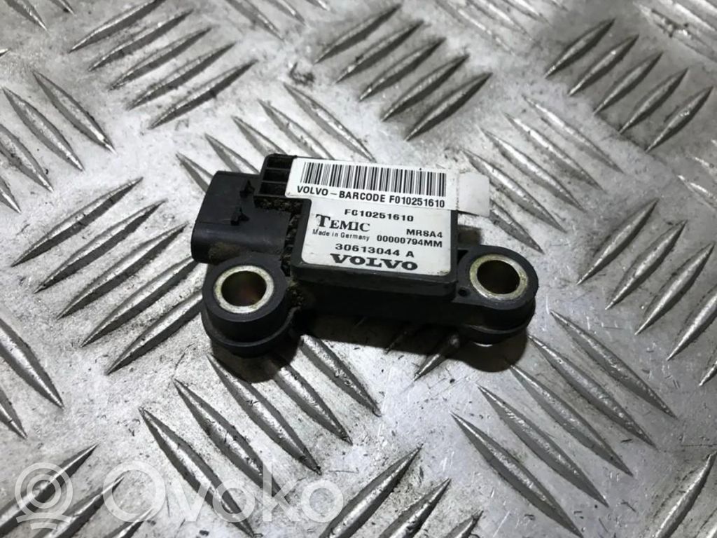 Volvo S40, V40 Sensore d’urto/d'impatto apertura airbag 