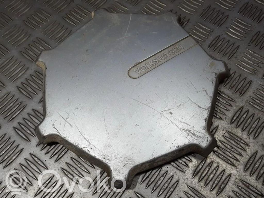 Volkswagen PASSAT B4 Borchia ruota originale 