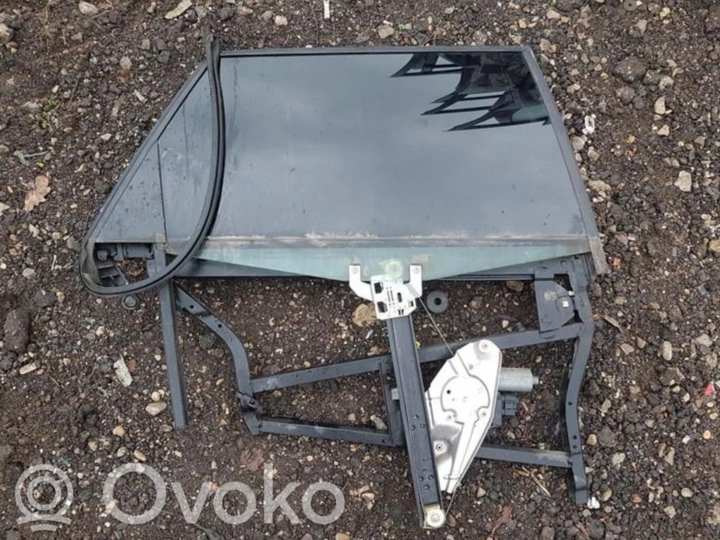 Audi A6 S6 C5 4B Alzacristalli del portellone scorrevole con motorino 