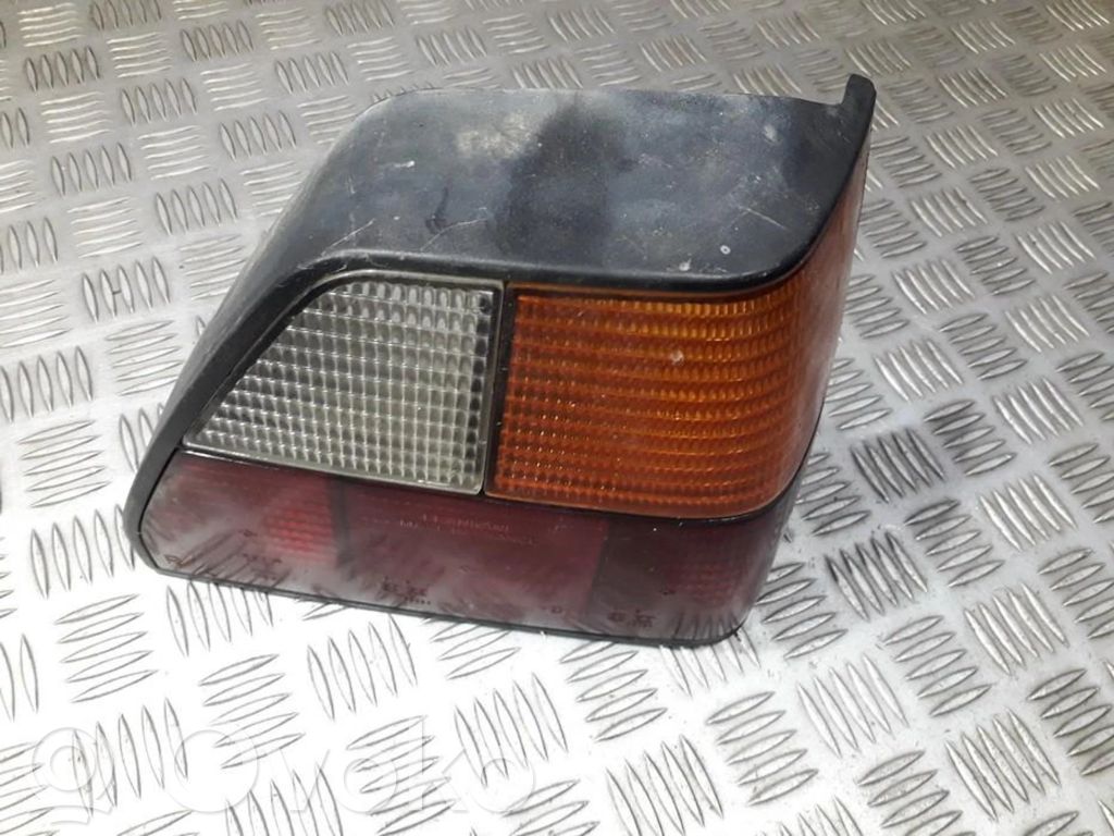 Volkswagen Golf II Luci posteriori