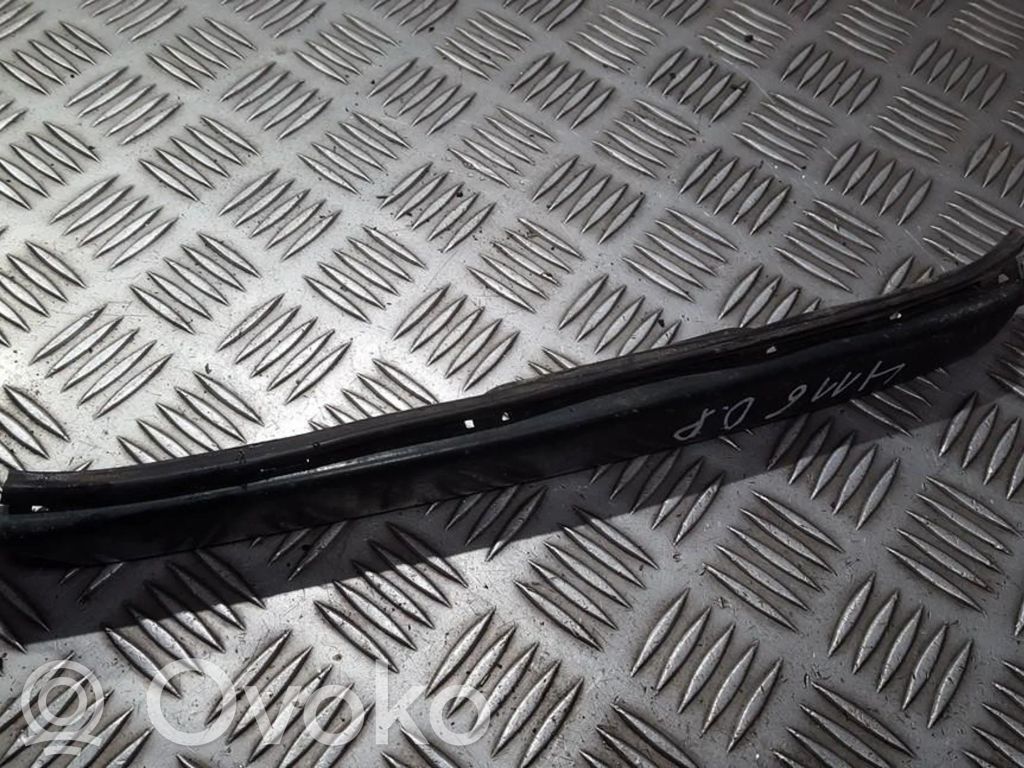 Audi 100 S4 C4 Ornament sub far 