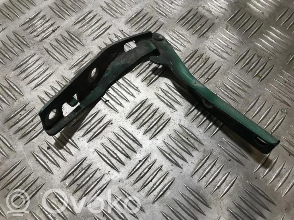 Konepellin saranat   2502,2502