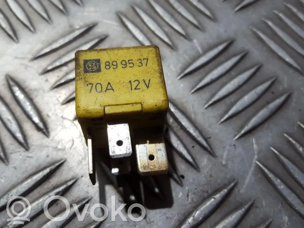 Opel Vectra C Inne przekaźniki 
