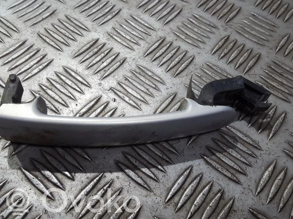 Manecilla externa puerta delantera   3B0837207,3B0837207
