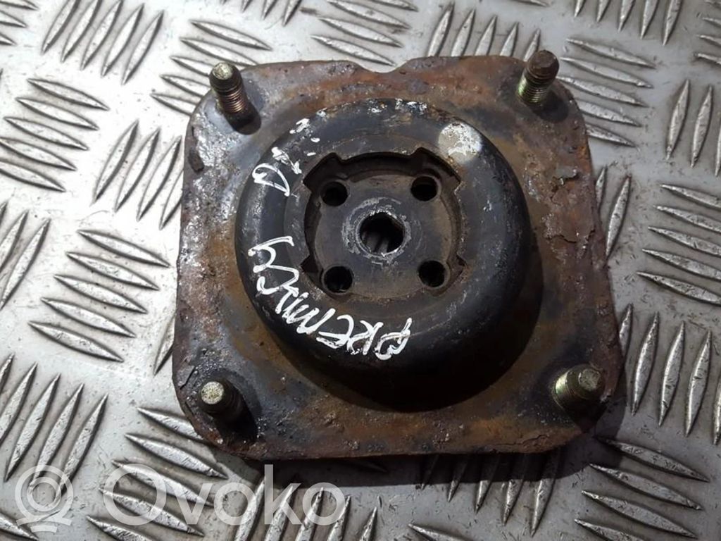 Coil spring mount