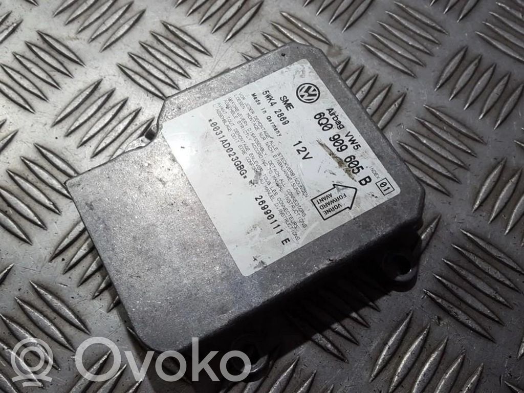 Volkswagen PASSAT B5.5 Centralina/modulo airbag