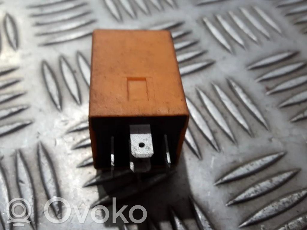 Ford Mondeo MK I Otros relés 