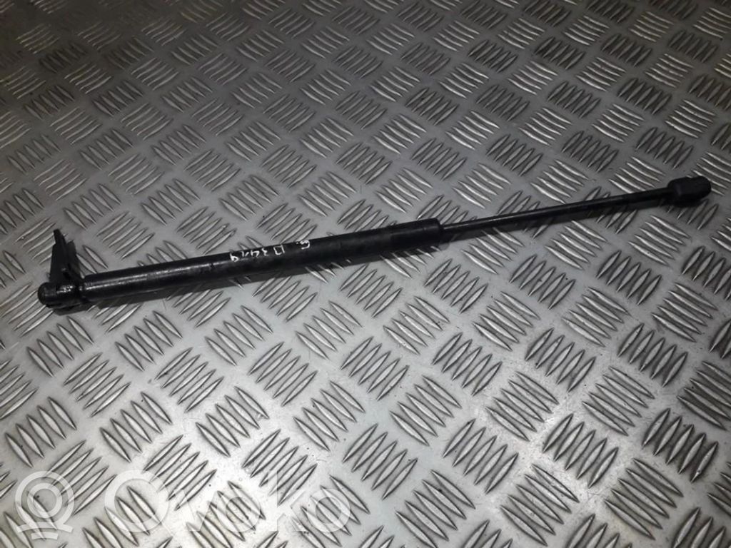 Mitsubishi Outlander Tailgate/trunk strut/damper 