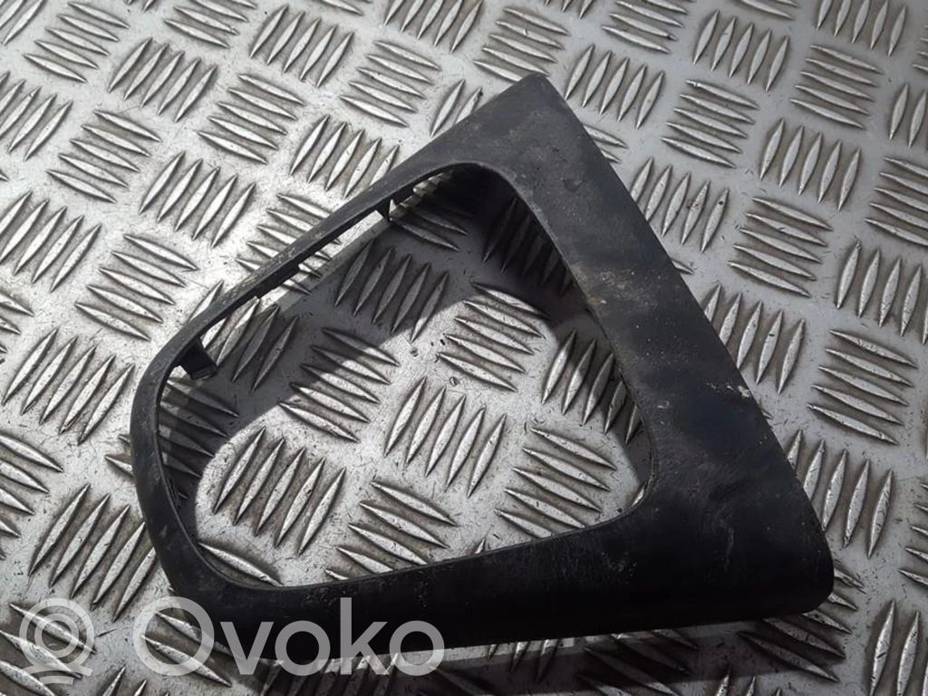 Toyota Corolla Verso E121 Otros repuestos del interior 