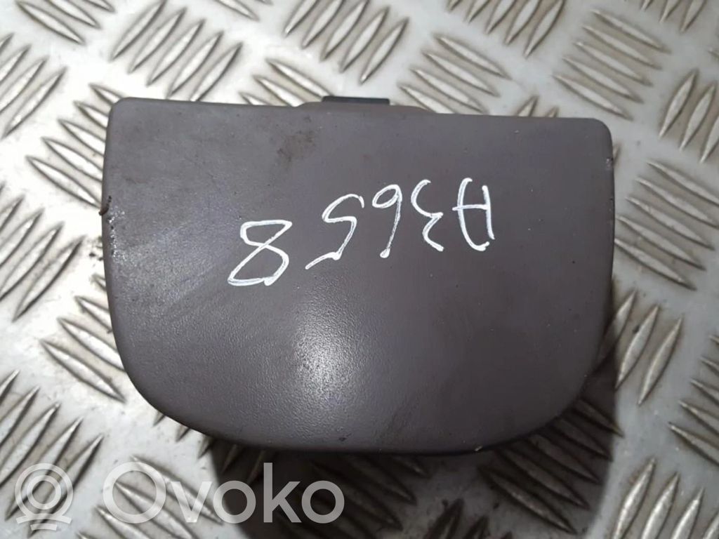 Peugeot 206 Popielniczka deski rozdzielczej