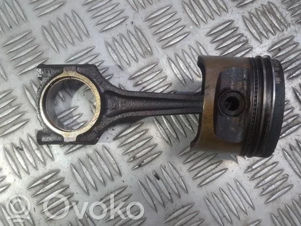 Piston avec bielle   0052,C14NZ,0052,C14NZ