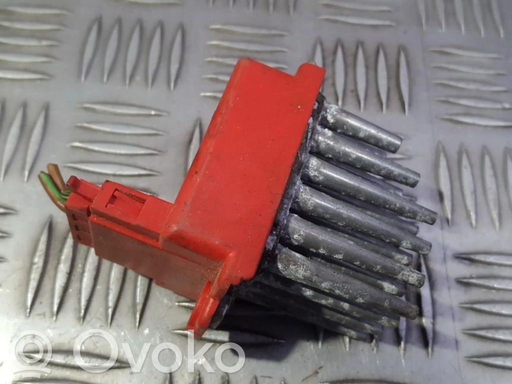 Audi A4 S4 B5 8D Motorino ventola riscaldamento/resistenza ventola 
