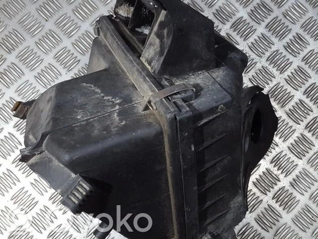 Audi A6 S6 C6 4F Luftfilterkasten 
