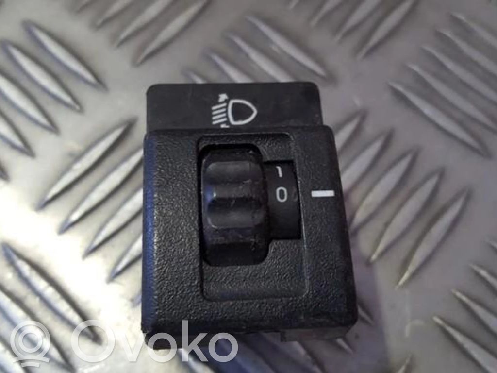 Opel Omega A Comutator control nivel faruri 