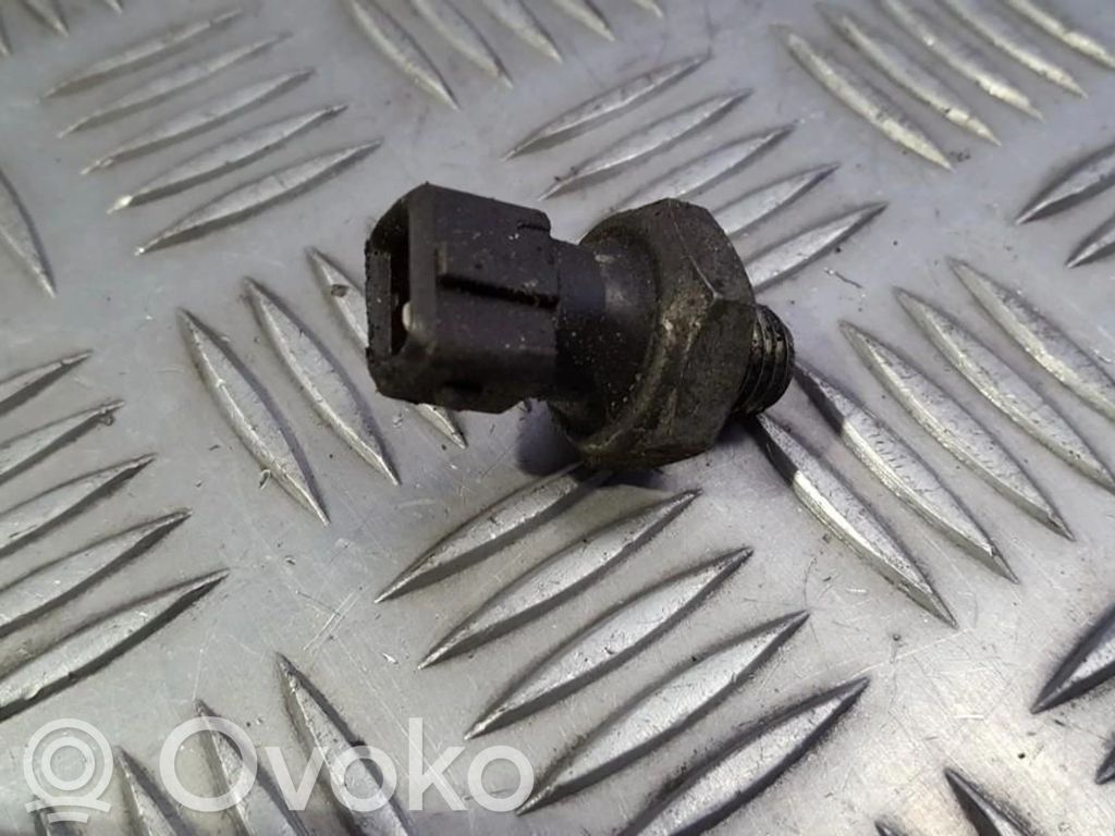 BMW 3 E30 Sensor de nivel de aceite 