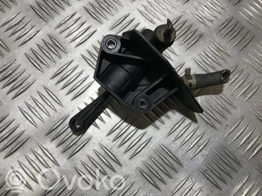 Ford Ka Kytkimen pääsylinteri 
