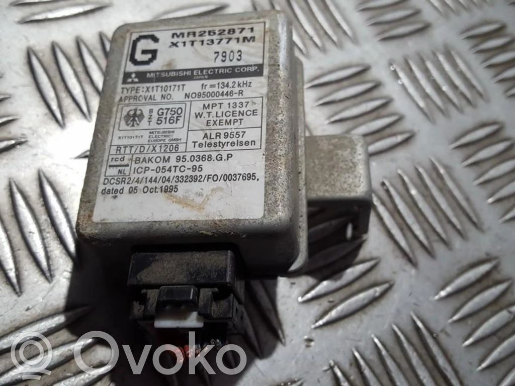 Unidad de control/módulo inmovilizadora   MR252871,X1T13771M,7903,MR252871,X1T13771M