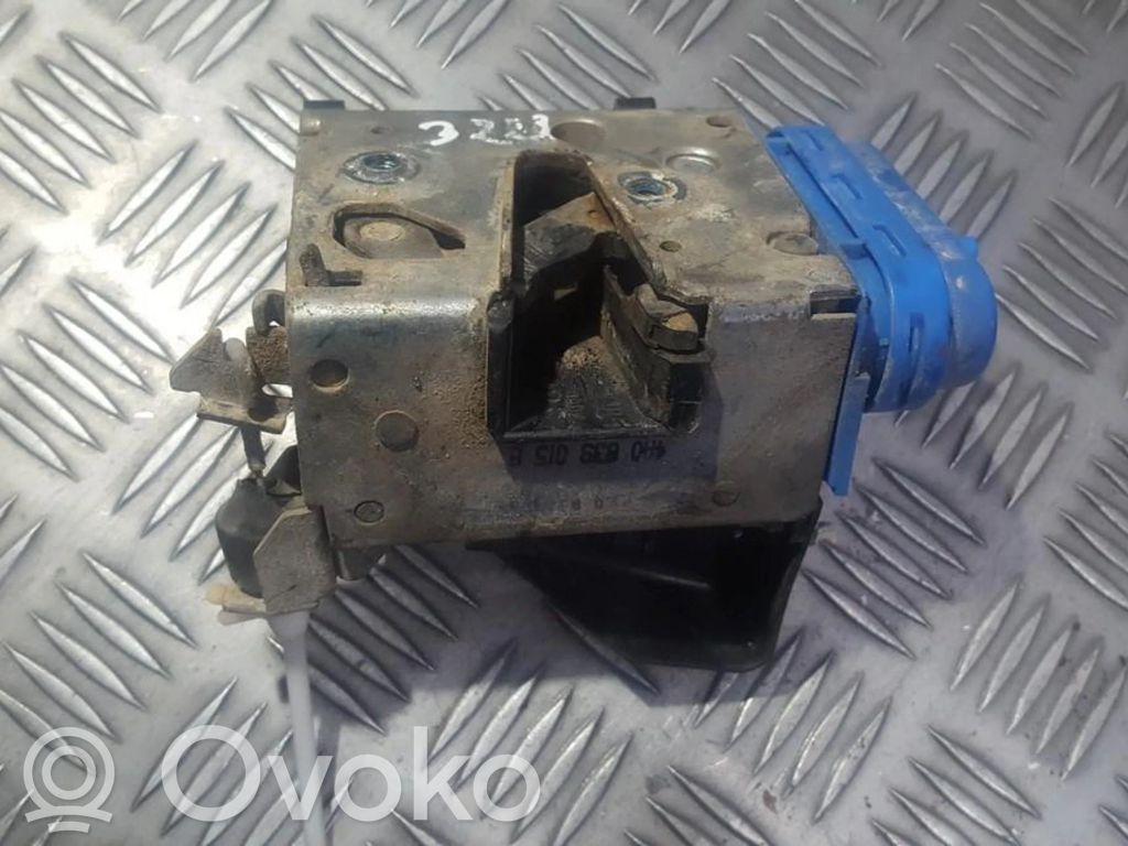 Audi A6 S6 C4 4A Încuietoare ușă spate 