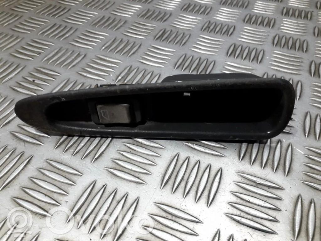 Volvo S40, V40 Schalter el. Fensterheber 