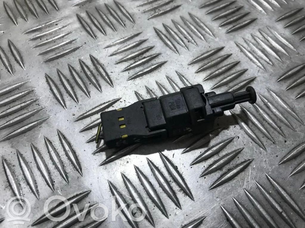 Opel Astra F Interruptor sensor del pedal de freno 