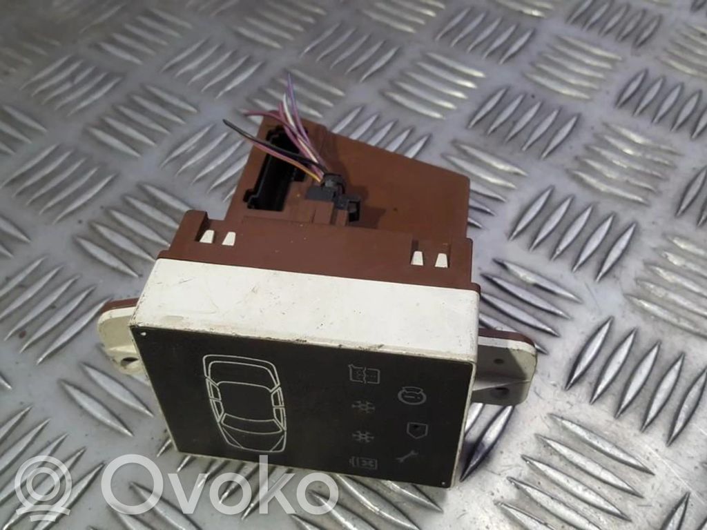 Ford Mondeo MK II Ecran/afișaj/ecran mic 