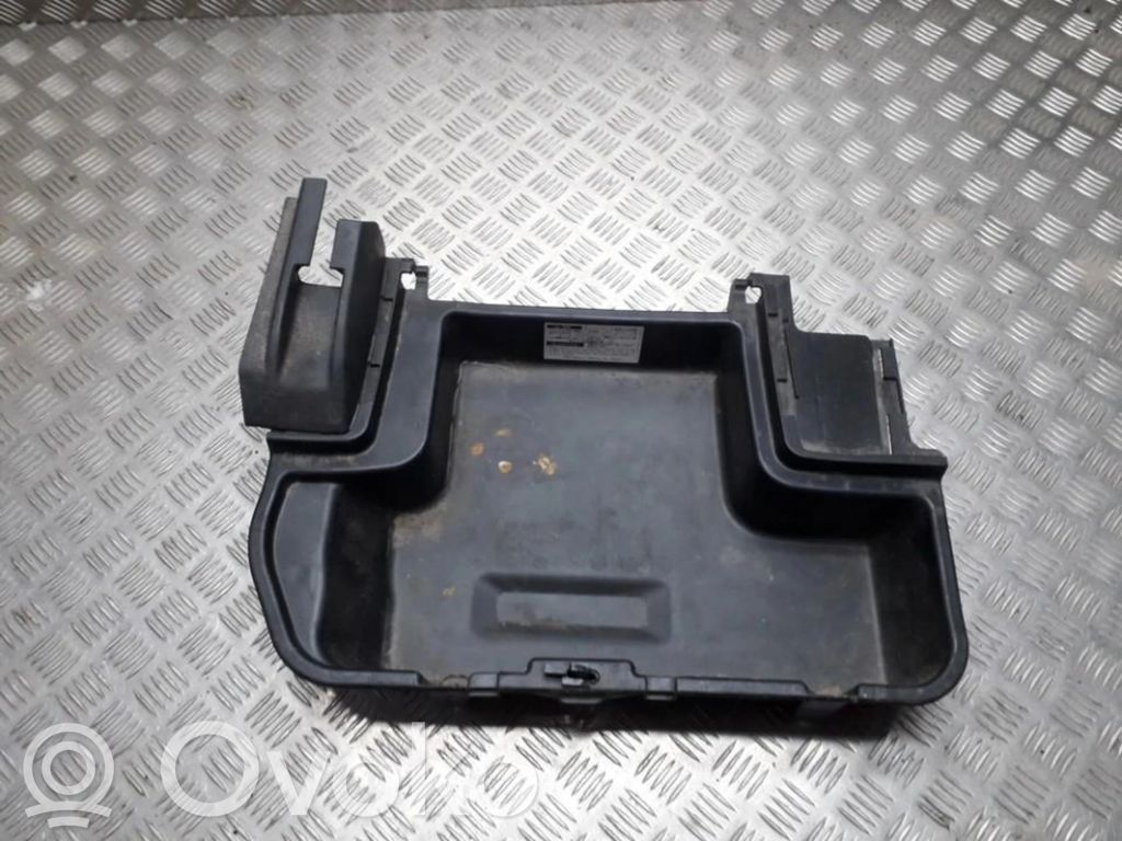 Otros repuestos del interior   5853313010,5853313010,5853313010,5853313020,5853313010,5853313020